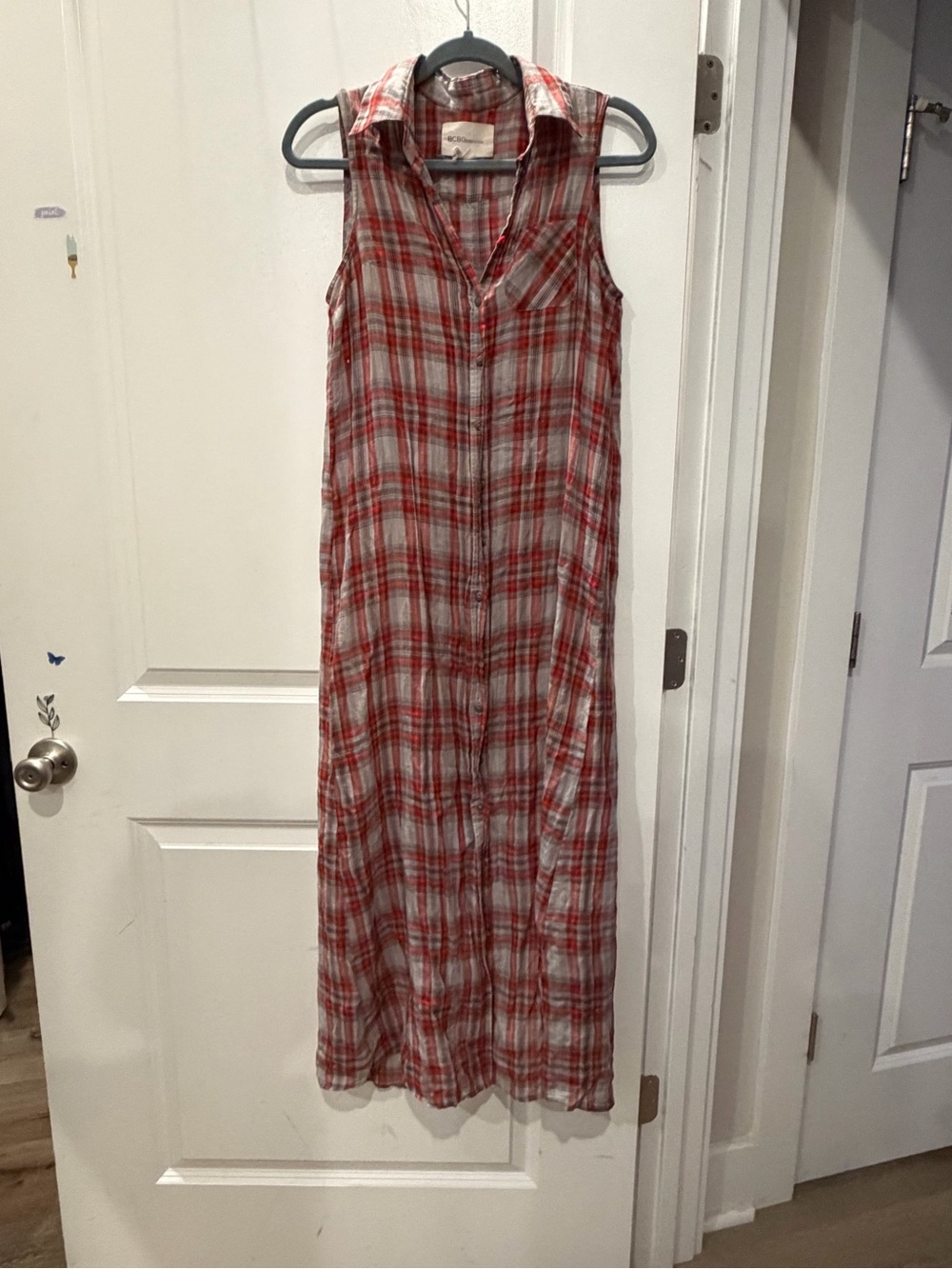 BCBGeneration Red & White Sleeveless Plaid Maxi Shirt Dress